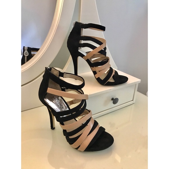 Michael Kors Shoes - Michael Kors Jenna